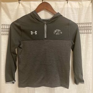 Under Armour Hooded Heatgear Tee Size Boys Small